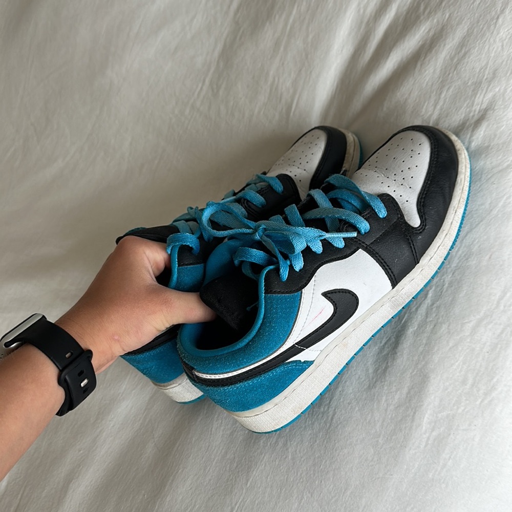 Nike Dunks - image 4